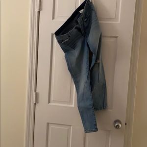 Light wash jeans